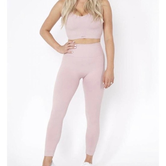 Light Pink Workout Set